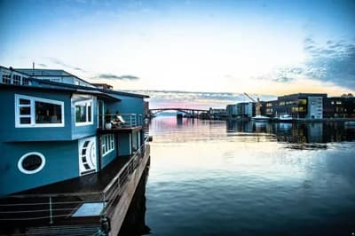 Grey Floating House Houseboat 2