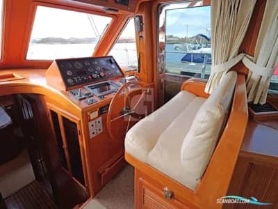Trader 535 Signature 5