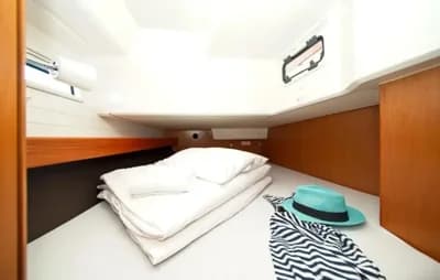 2016 Bavaria Cruiser 41 Boat for Sale in Trogir 5