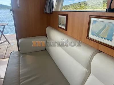 Greenline 33 Hybrid 3