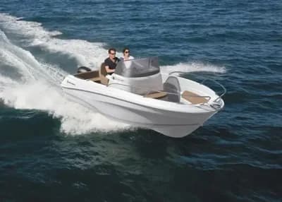2016 Jeanneau Cap Camarat 5.5 CC Boat for Sale in Westport 3