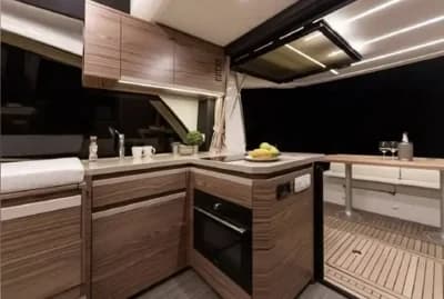 2019 Greenline 45 Fly Boat for Sale in Fréjus 3