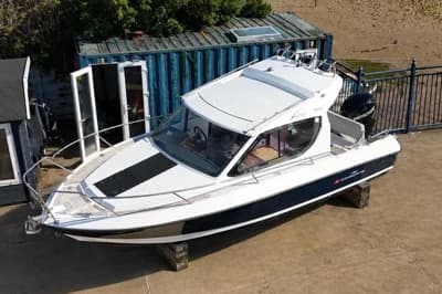 2014 Oceanmaster 760 HTS | 8m 2