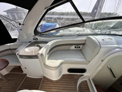 Chaparral 330 Signature 3