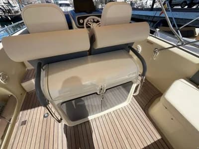 Invictus 280 GT 4