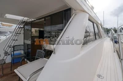 Princess 48-50 Fly 2
