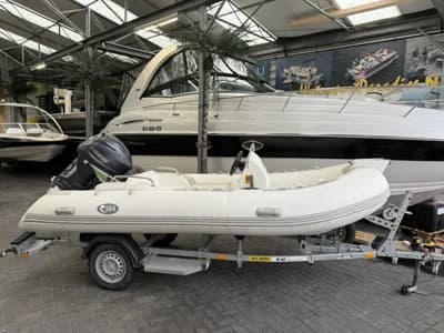 Sea Rib 390 2