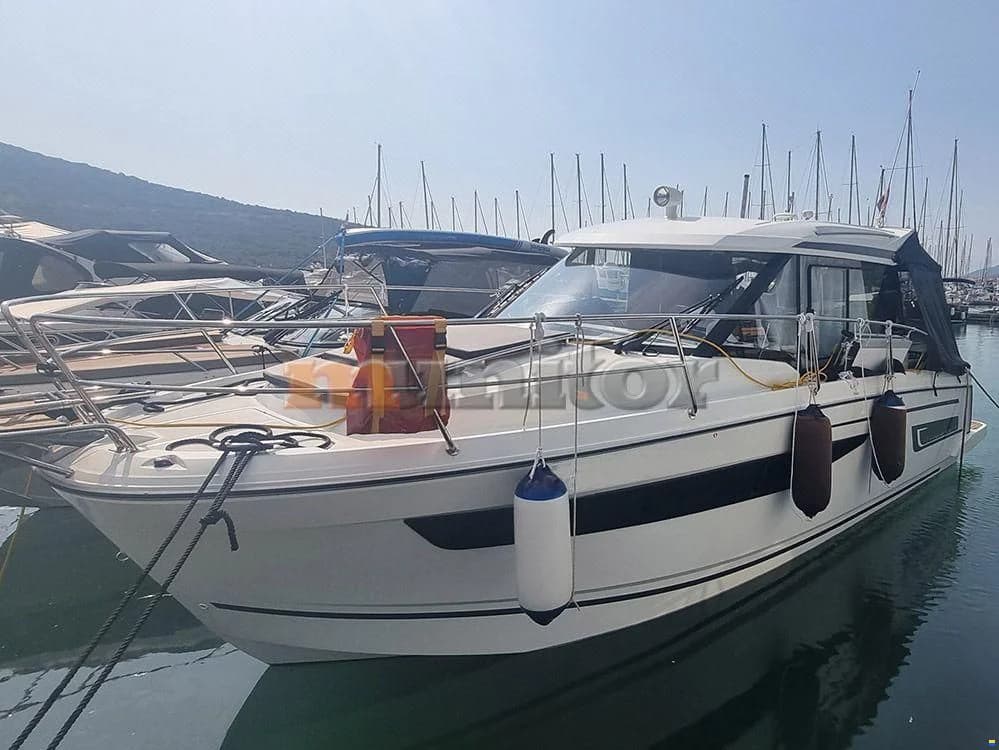 Jeanneau Merry Fisher 895