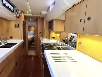 2014 Oyster 575 Boat for Sale in Premià de Mar 3