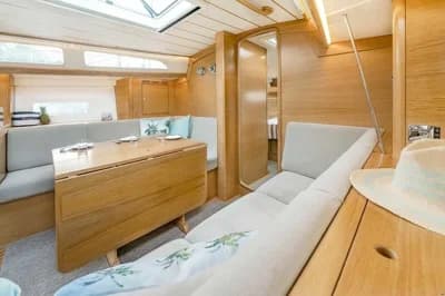 Hallberg-Rassy 400 5