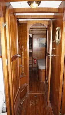 Blue Ocean 48 Pilothouse Trawler 4