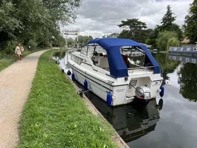 1996 Viking River Cruisers 26 Aft Cockpit Boat for Sale in Wroxham 2