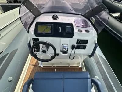 2019 Brig Eagle 8 Boat for Sale in Southampton 4