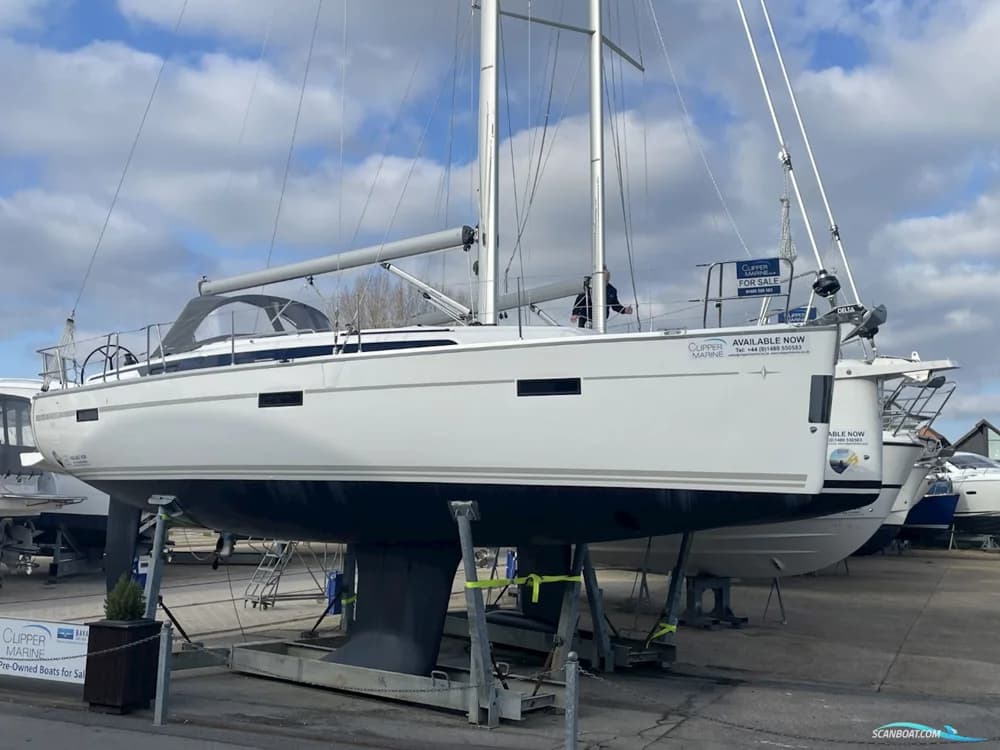 Bavaria 37 Cruiser Style