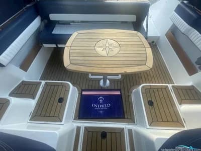 Galeon Galia 700 Walk-Around Sport Fisher 5