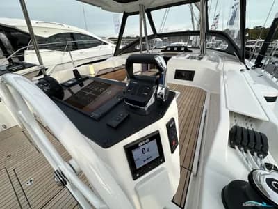Bavaria C46 Hard Top 3