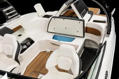 Chaparral GTS 3 5