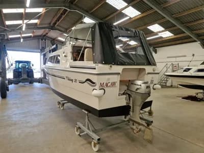 2009 Viking 20 Wide Beam Boat for Sale in Leicestershire 2