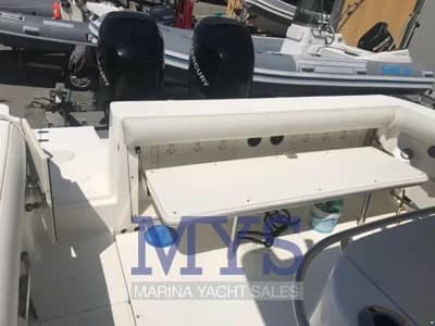 Boston Whaler OUTRAGE 320 3