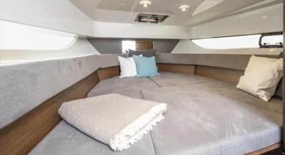 Beneteau Flyer 9 SUNdeck 3