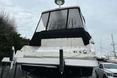 2022 Regal 42 Grande Coupe | 42 ft 3