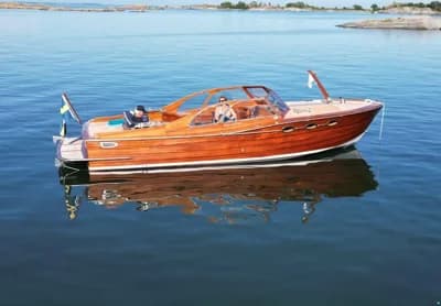 Golden Yachts Cut 28W 2