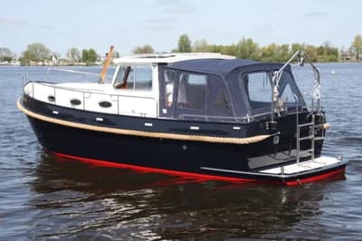 Langenberg 8.35 Cabin Cruiser Hardtop 3