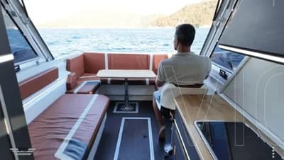 Vio Design Caravan Boat 4