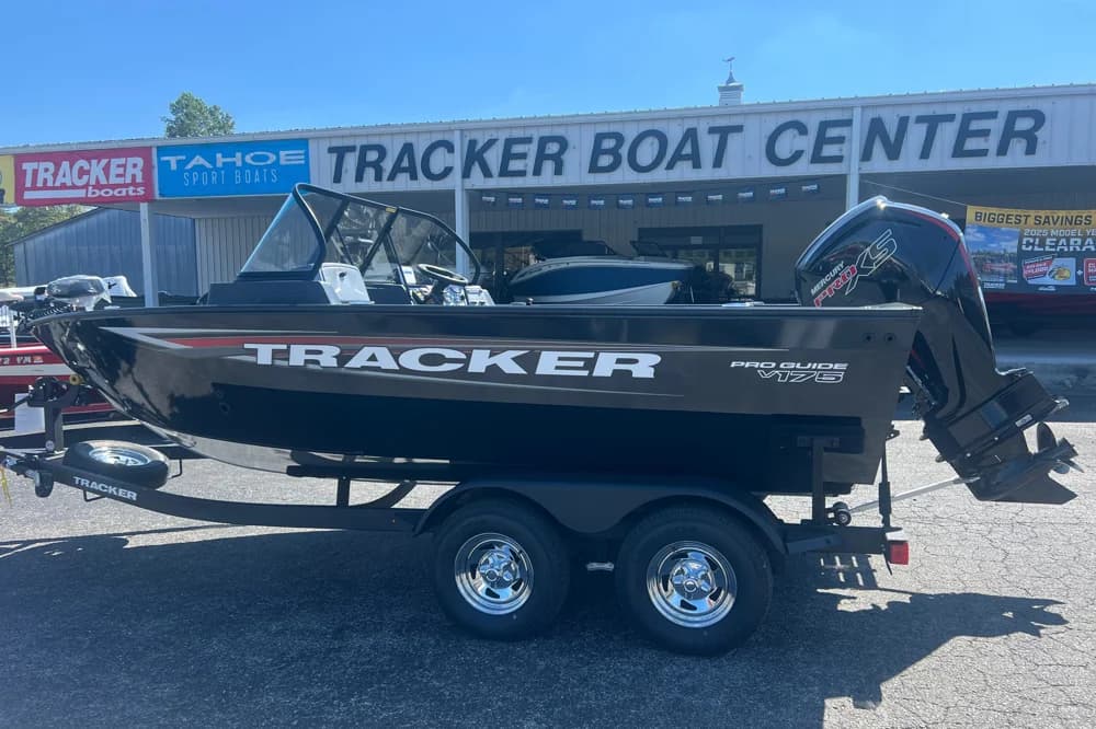 2026 Tracker Pro Guide V-175 Combo