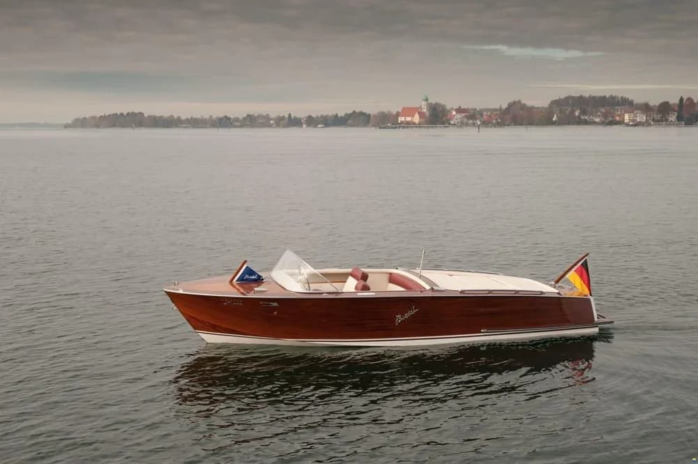 Boesch 580 Acapulco Deluxe (Bodenseezulassung)