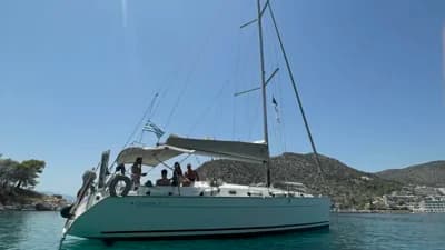 2007 Beneteau Cyclades 43.4 Boat for Sale 2