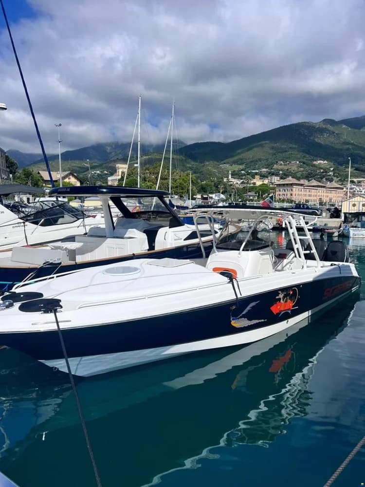 Wellcraft SCARAB 35 SPORT CUDDY