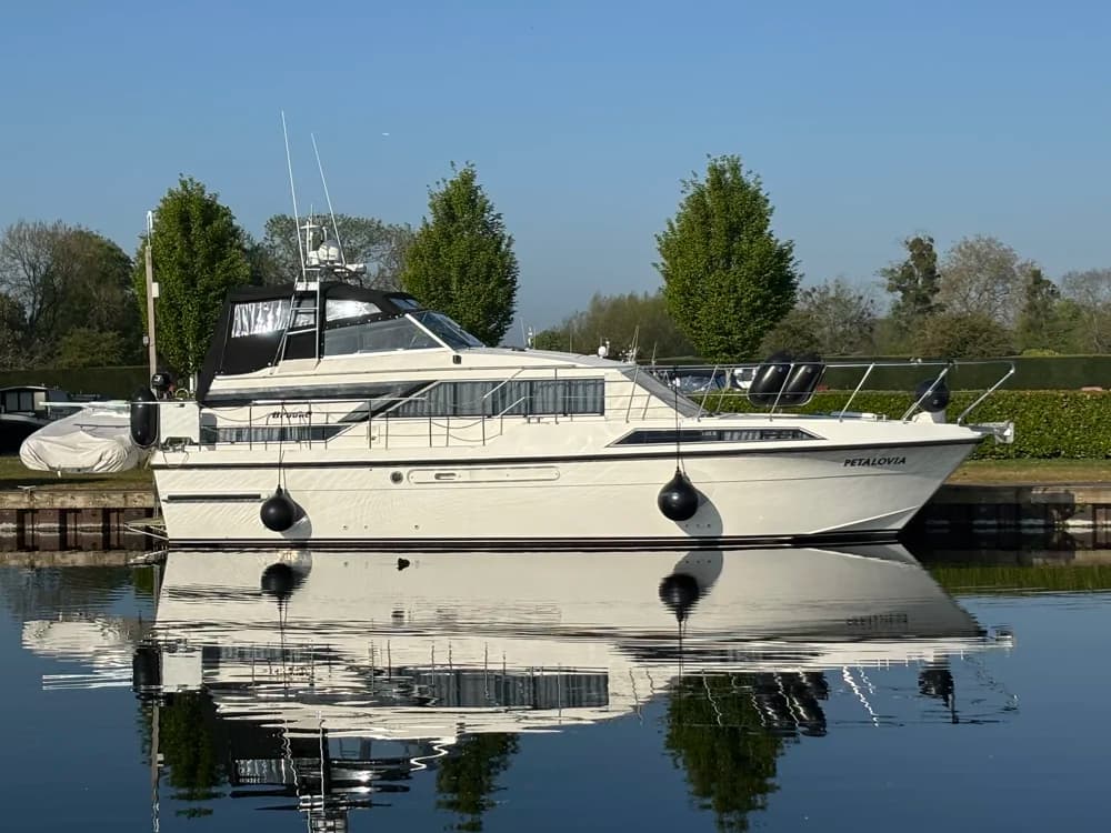 1991 Broom Monarch Ocean 42 Boat for Sale in Marlow