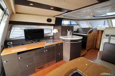 Cranchi Atlantique 50 Fly 4