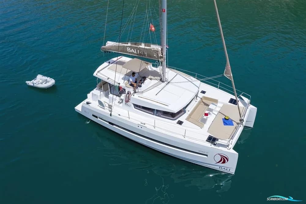 Bali Catamarans 4.1