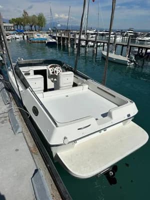Mostes Venere 24 Pollini Nautica Moniga DEL Garda 3