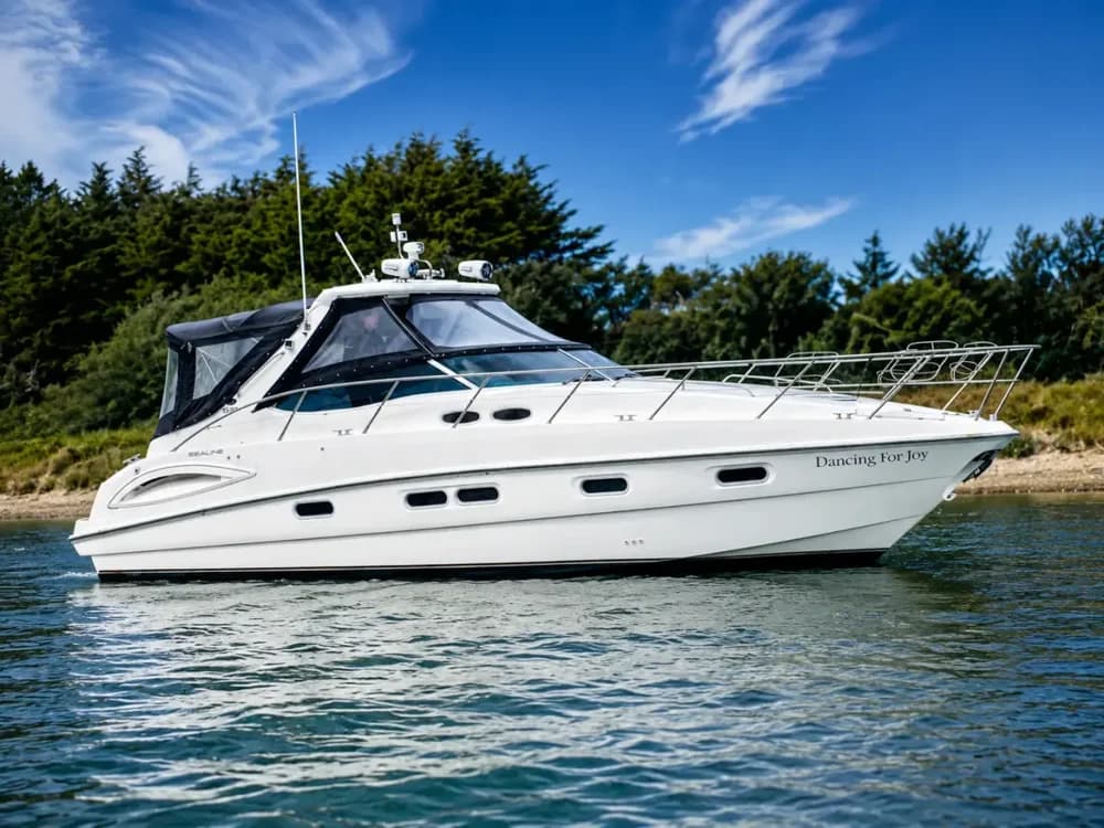 2003 Sealine S38 Boat for Sale in Littlehampton