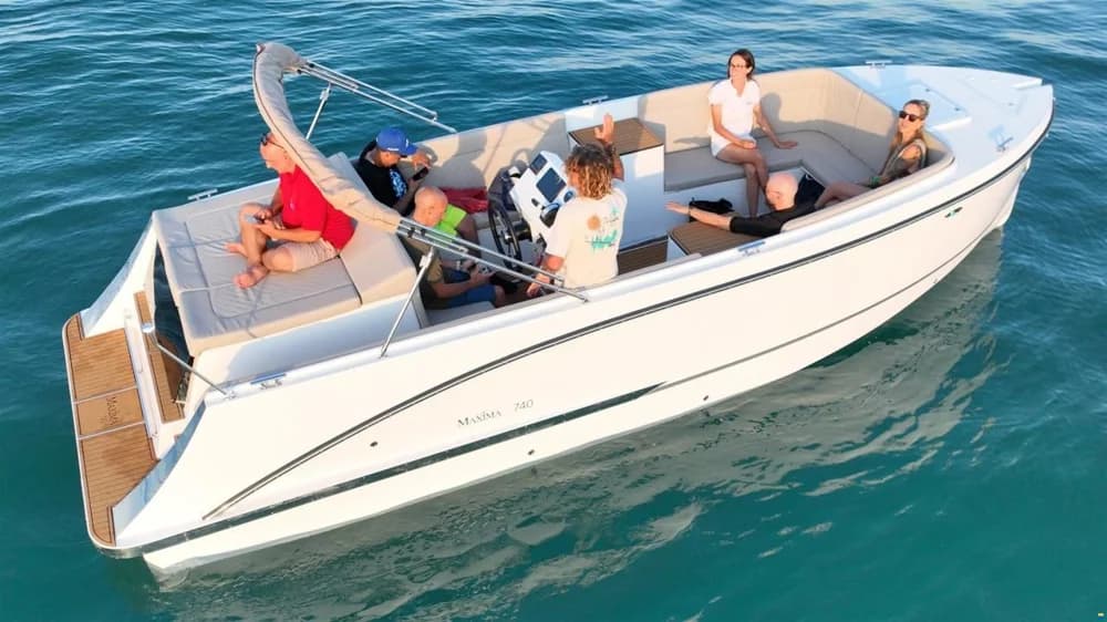 Maxima 740