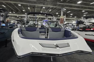 2025 MasterCraft NXT22 2