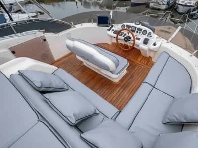 1997 Sealine 410 Statesman Boat for Sale in Upton upon Severn 3