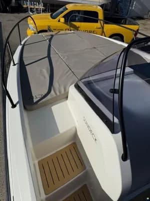 Quicksilver 675 Sundeck / 200cv 3