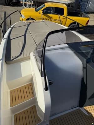 Quicksilver 675 Sundeck / 200cv 5