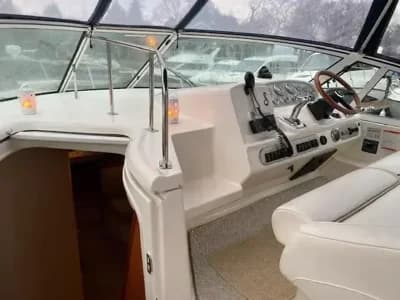 2006 Cruisers Yachts 320 Express Boat for Sale in Alexandria 3