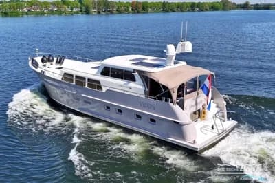 Euroship 1900 Pilothouse 2