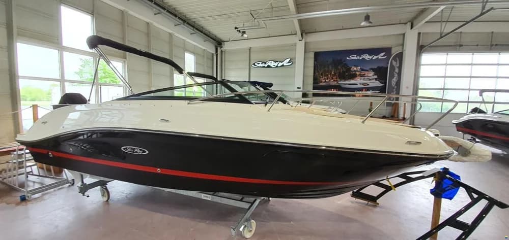 Sea Ray 230 SSOE