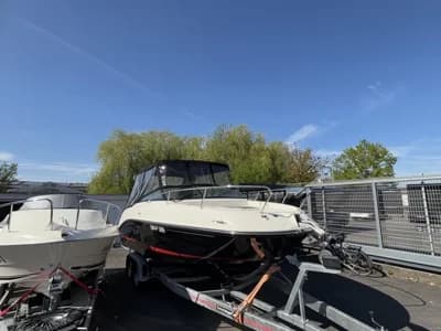 Sea Ray 230 SSOE 2
