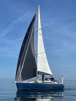 Poncin DIVA 38 3