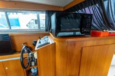 Marco Yachts 990 2