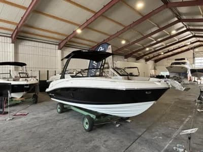 Bayliner VR6 2