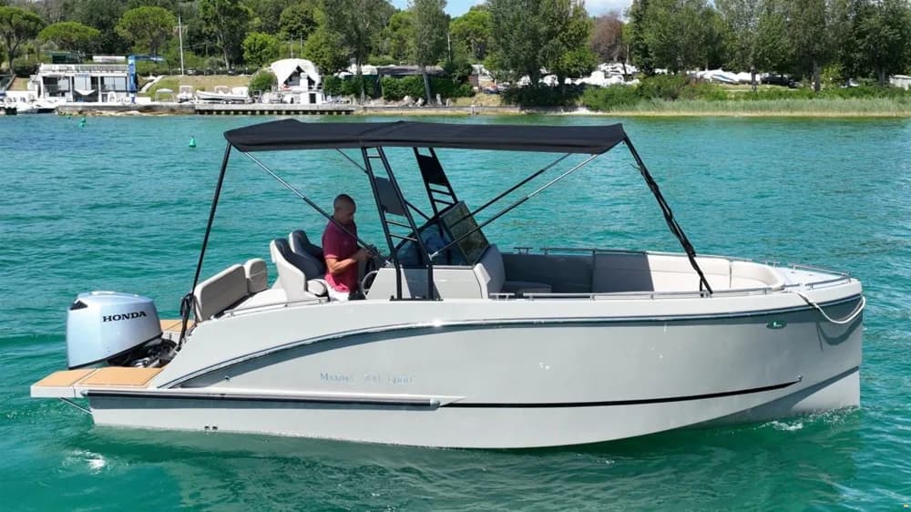 Maxima 700 SPORT